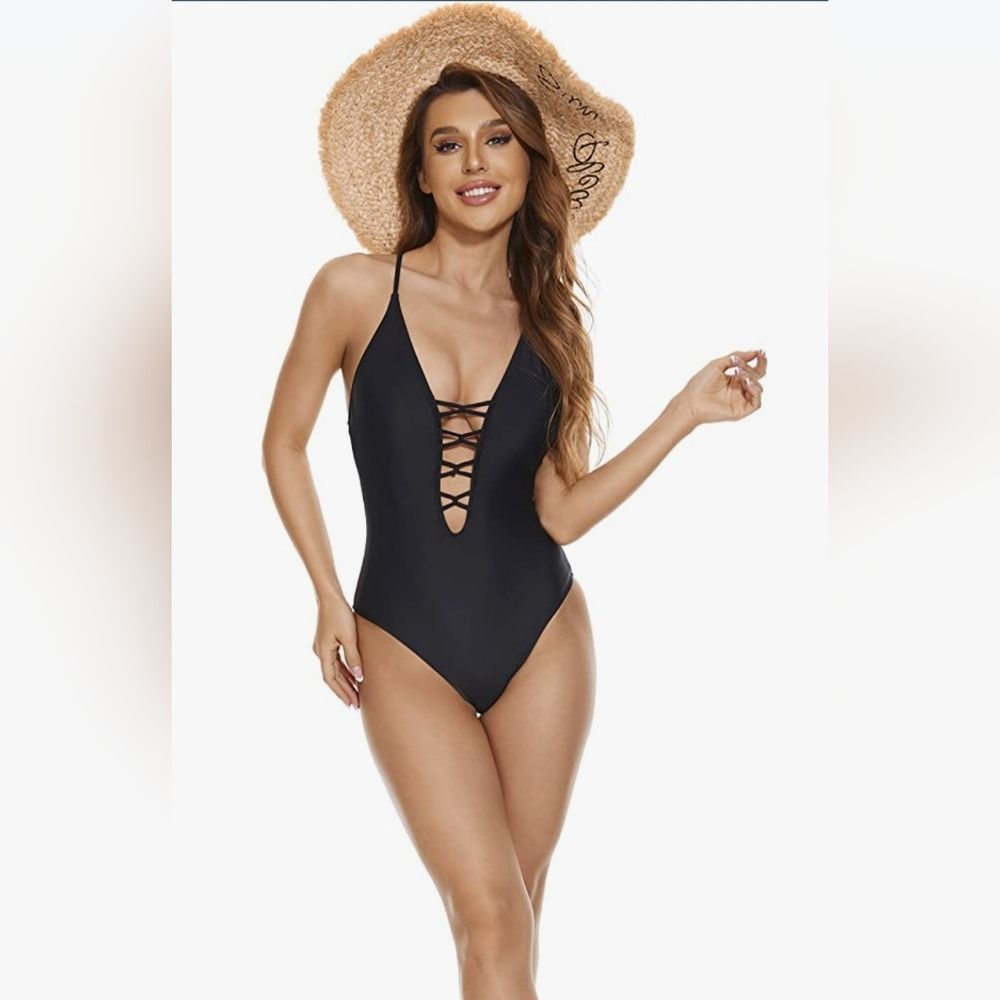 Lizens One Piece Black Monkini Swimsuit New With Tags  Size Small